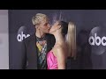 Watch Dua Lipa and Anwar Hadid KISS on the Red Carpet | 2019 American Music Awards