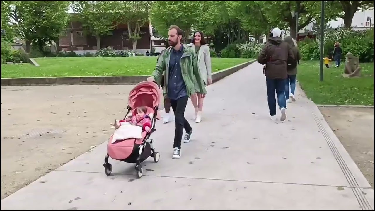 b Paris Garibaldi #line 13 #metro #paris #church Notre Dame du Rosaire Square Marmott-an