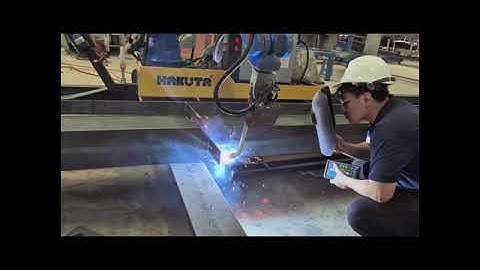 Robot hàn bản mã kết cấu thép