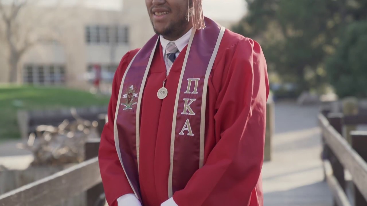 UNM graduation photo shoot | Lauren Cherie Photography | Albuquerque, NM