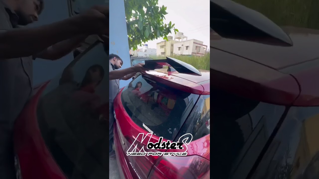 Hyundai i20 Elite Venom Theme spoiler.  