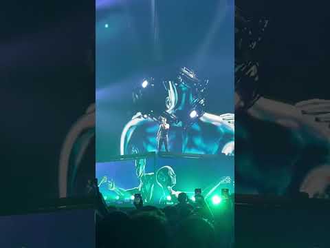 Quella foto di noi due Emis Killa - Live Mediolanum Forum 28/10/23