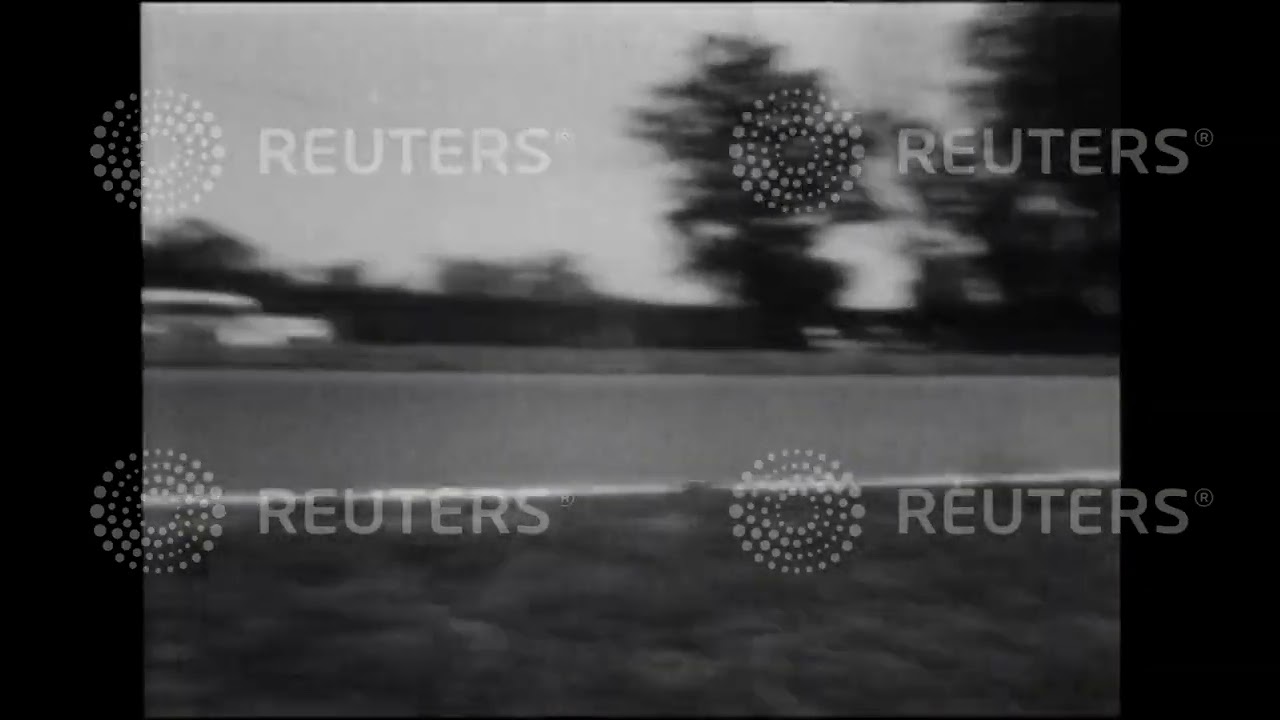 1948 USA: Racecar driver Mauri Rose wins Indy 500 in US - YouTube