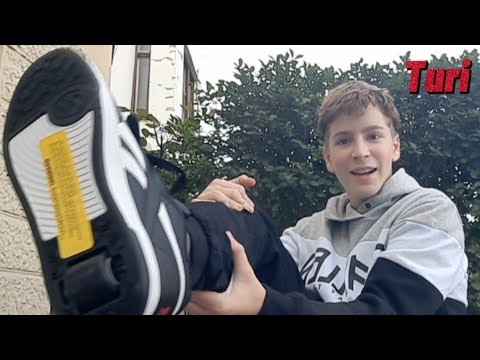 Gurulós cipő. Unboxing+kipróbálom - YouTube