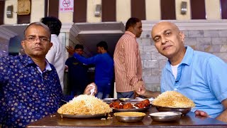 A Taste Of Old Hyderabad | HYDERABADI DUM KA BIRYANI At SHADAB | Chicken, Mutton Biryani |Boti Kebab screenshot 3