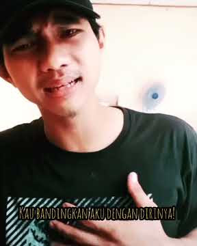 Story WA terbaru✔✔ kau bandingkan aku dengan dirinya