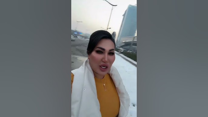 Qullik bilan jinsiy aloqa Sabrina Jodugar porno