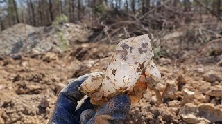 LARGE CLUSTER found at new Quartz Prospect with the Avant Mining Crew | Arkansas Crystal Mining 2022