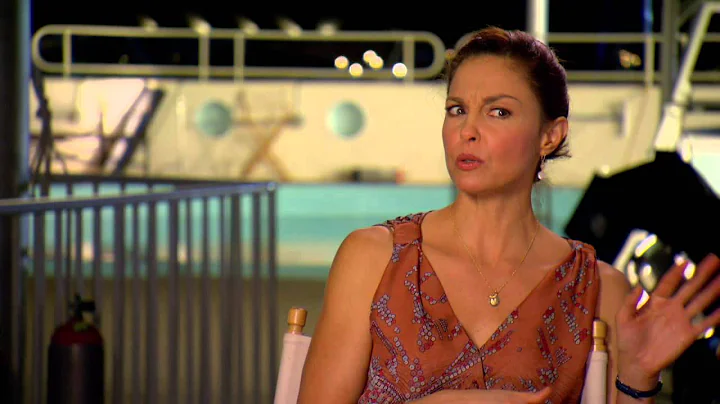 Dolphin Tale 2: Ashley Judd "Lorraine Nelson" Behi...