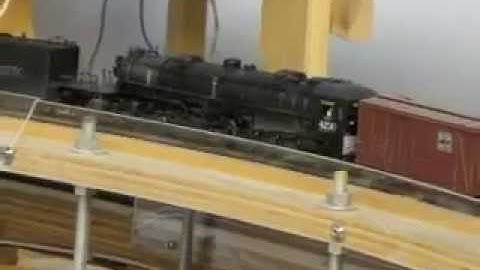 Extra SP 4255 East at Tunnel 8 helix, La Mesa Club LMRC