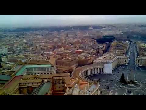 Videó: Látogatás a vatikáni Szent Péter téren