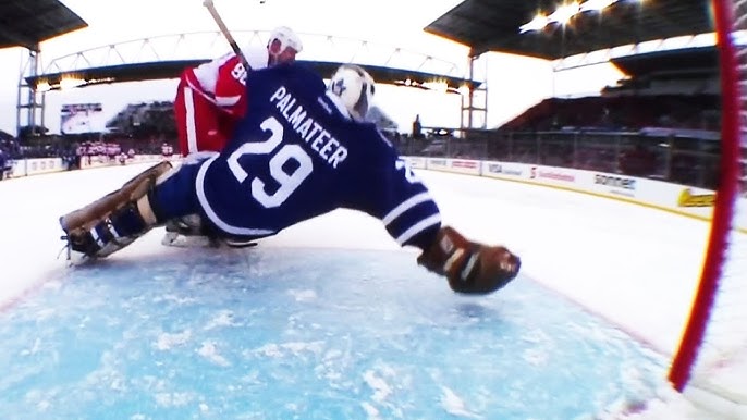 Kris Draper, Gary Roberts get their anger up in Alumni Game (Video)