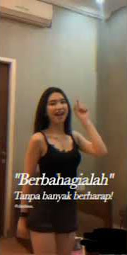 Story wa kekinian hot