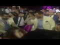 أخبار اليوم | عمرو يوسف يرقص شعبى فى فرح حسن الرداد وإيمى