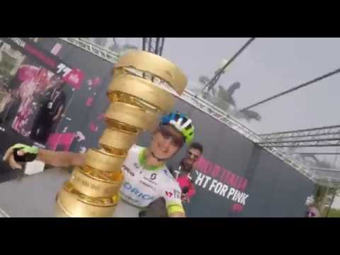 Video: Giro d'Italia 2018: Esteban Chaves wint etappe 6 op de Etna
