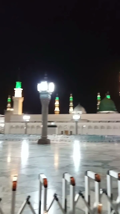 Madina Munawara #viral #shorts #madina #madinah #beautiful #night #islam #religion #haram #masjid