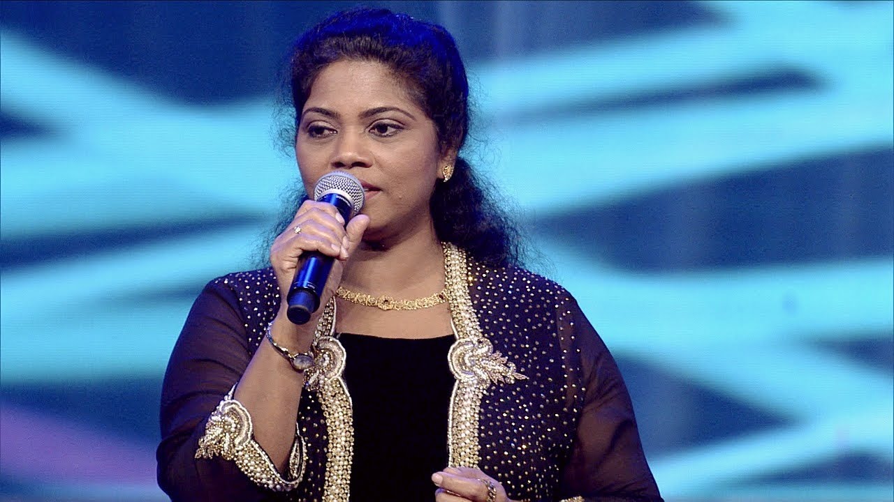 MMMA 2017 I Chinna Chinna Aasai   Minminis evergreen song I Mazhavil Manorama