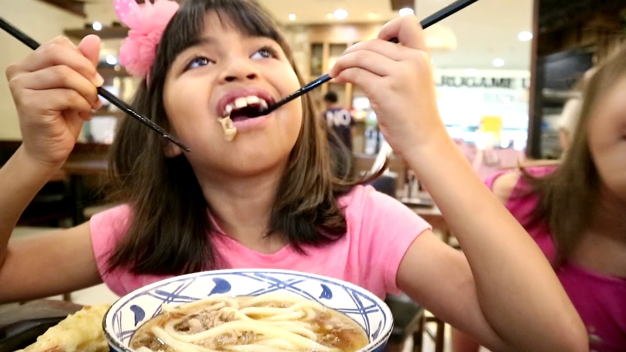 Tipe Tipe Orang Pakai  SUMPIT  Makan  Makan  di Marugame 