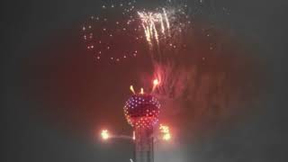 Over the Top Reunion Tower  Fireworks NYE 2021