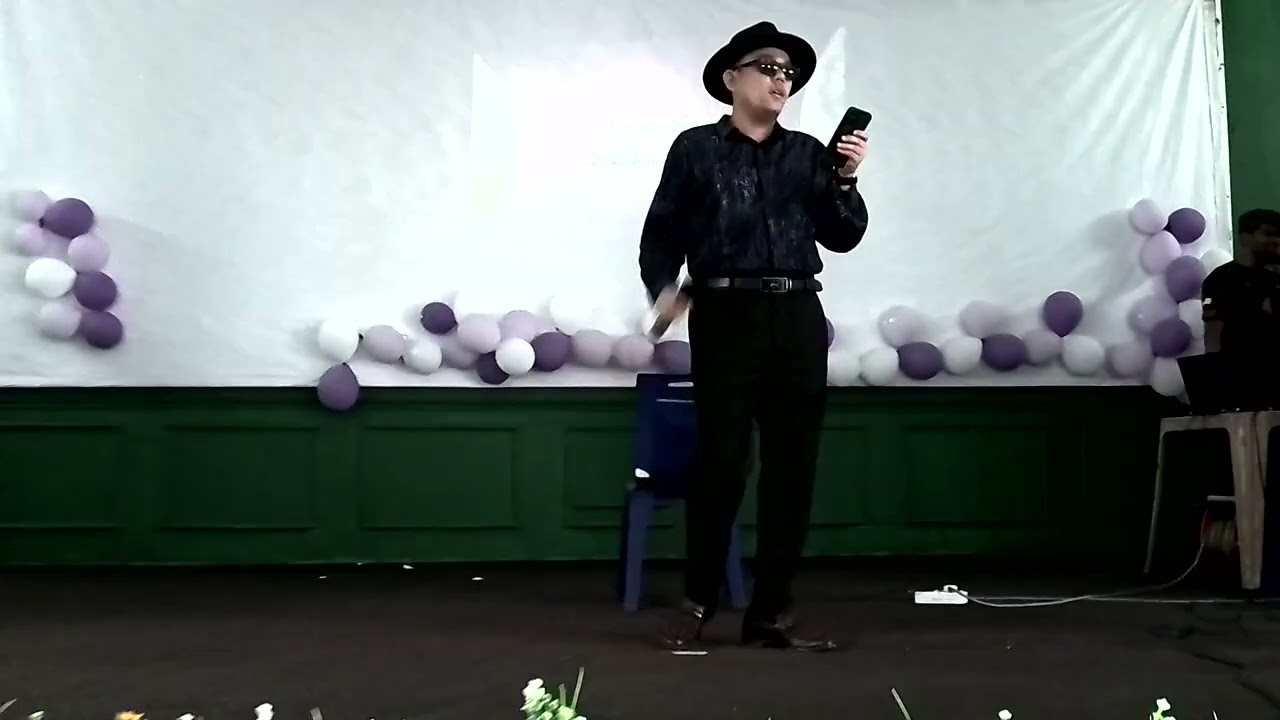 FUHHH!!!!...Aku Sekadar Penghibur - Rahsia Tuhan (NOH SALLEH)