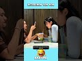ketika lagi duduk santai sama temen di cafe