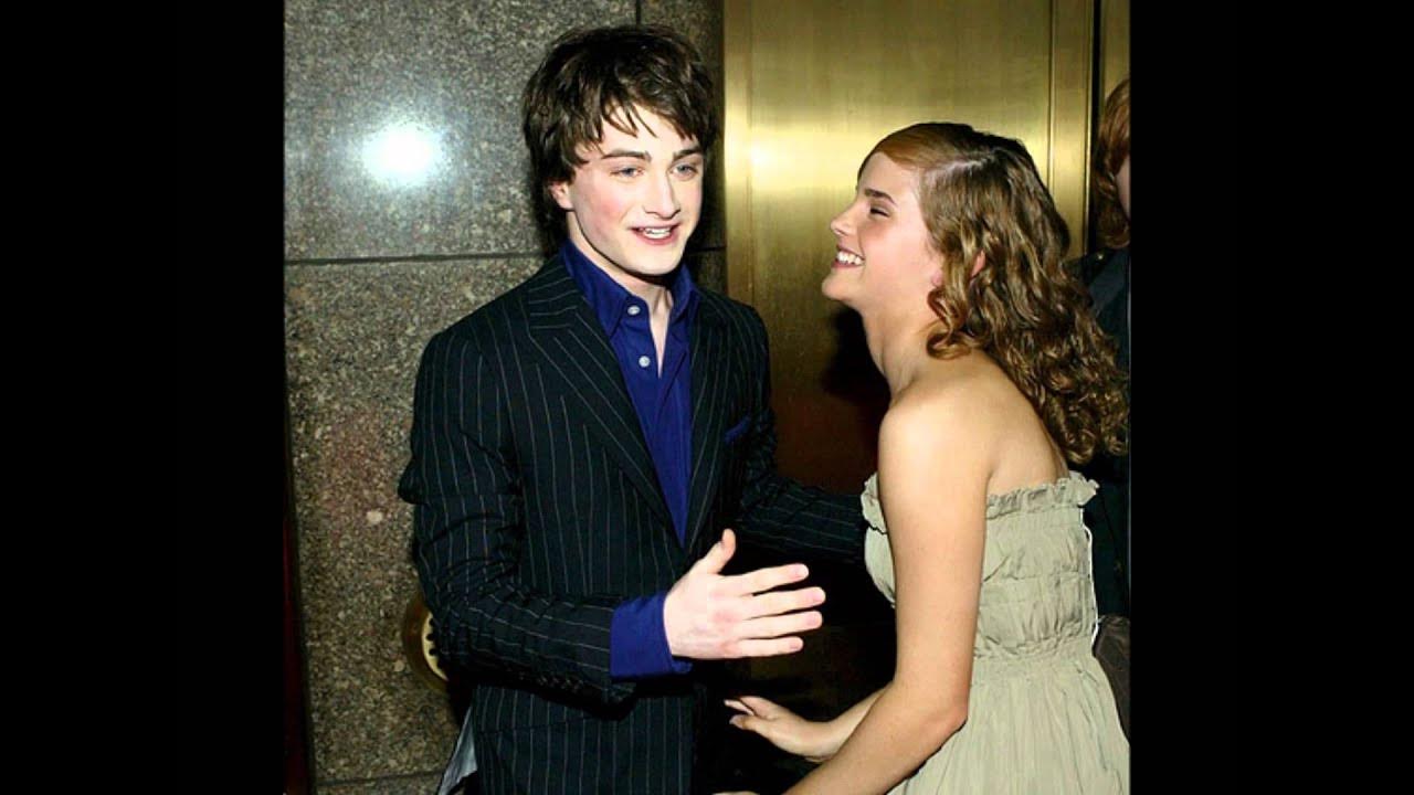 Yalangoch rus ayollar porno Hayz paytida siydik chiqarish pastdan korinadi.