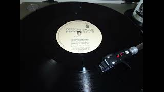 Depeche Mode - Everything Counts (In Larger Amounts) (1983)