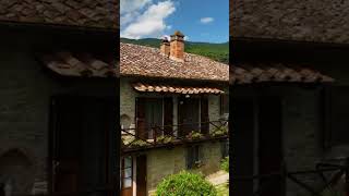 Large farmhouse with pool for sale near Cortona, Tuscany. Casatuscany.com ref. V3978 #tuscany