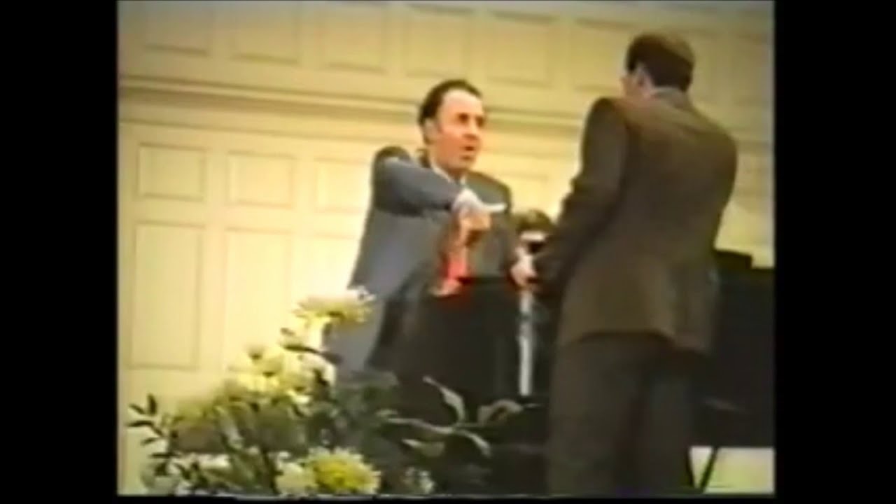 Carlo Bergonzi sul suono sempre "avanti" COPERTO e l'importanza del 'giro' che deve fare la voce