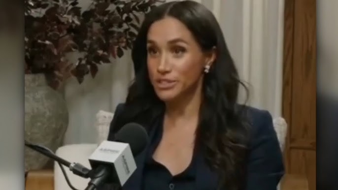 Meghan Markle EXPLODES After Being DENIED First Class Seat On BUDGET Airplane! - YouTube