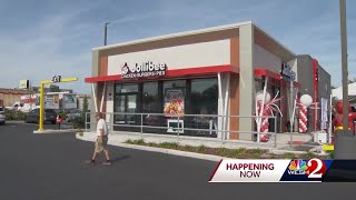 Filipino fast-food chain, Jollibee, opens new location in Orlando