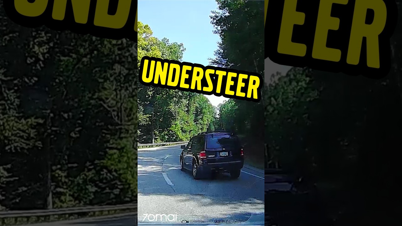 70mai Captures Understeering Escape