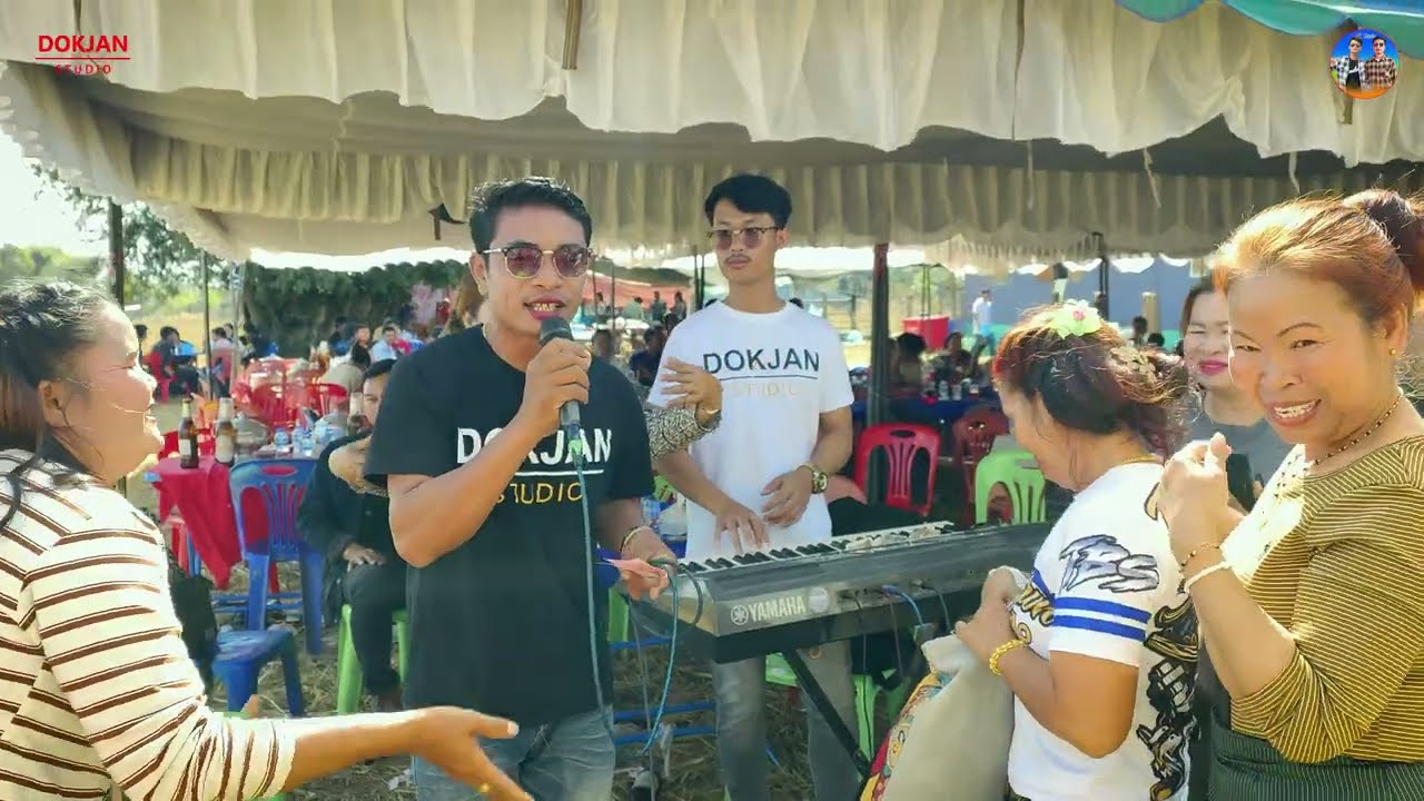 ຂາຍເຂົ້ານແຊງແຕ່ງນ້ອງ+ຈົນກະມີຫົວໃຈ /ขายข้าวนาแซงแต่งน้อง+จนกะมีหัวใจ/ນ້ອຍ ເພັດພູໄທ