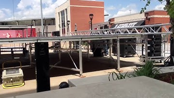 TIME-LAPSE: Concert Setup - dB Technologies Line Array T12 T8 S30 + Behringer X32 + Global Truss