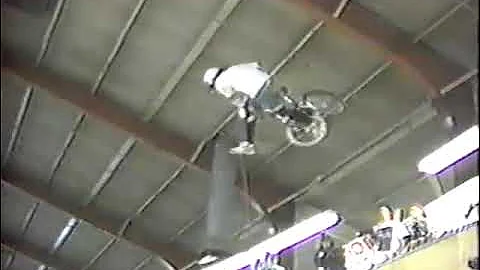 Steve Ornelas // Run#2 // 2-Hip KOV Finals // Newport Beach // 1990