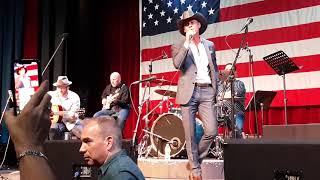 Tim McGraw pays tribute to Keith Whitley  Nashville 5-10-2019