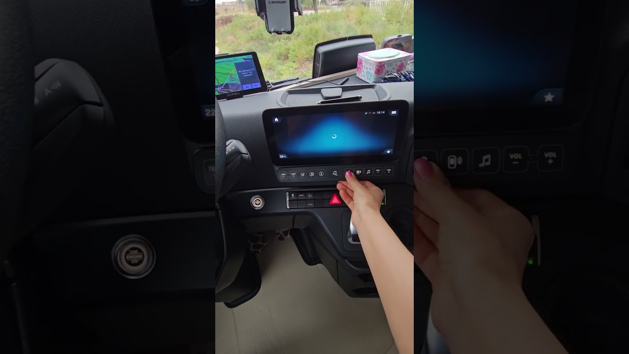 Обзор планшетов Mercedes Actros L