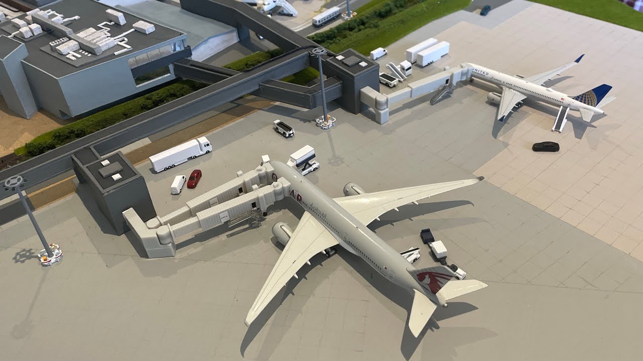 Edinburgh International Airport #4 | 1:400 Model Airport