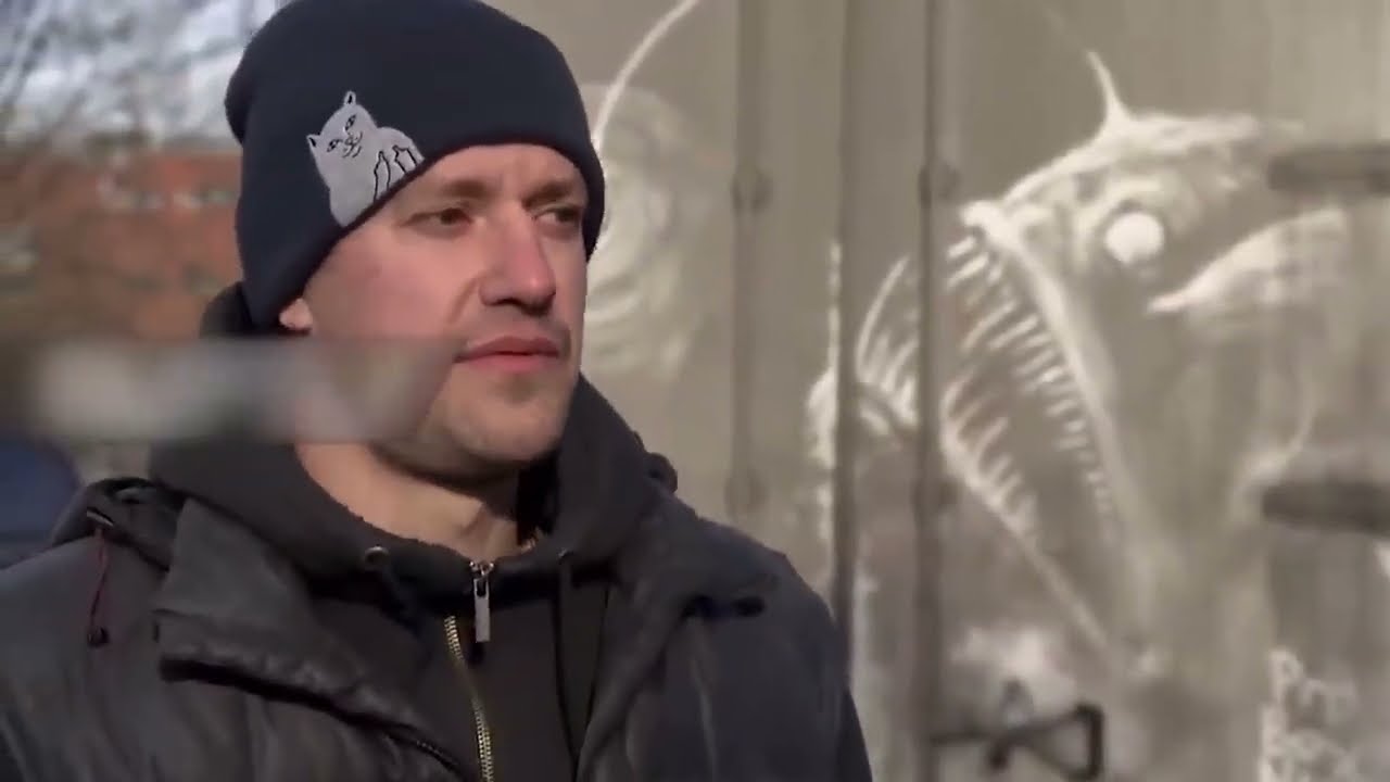 15 Random Acts Of Vandalism That Are PURE GENIUS