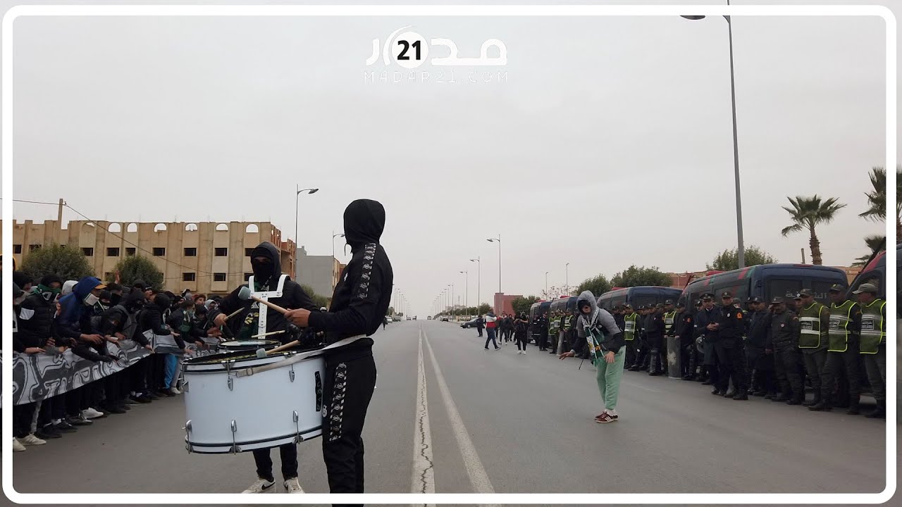 شعارات قوية واحتجاجات بشوارع المدينة.. جماهير مولودية وجدة تطالب الإدارة بالرحيل 