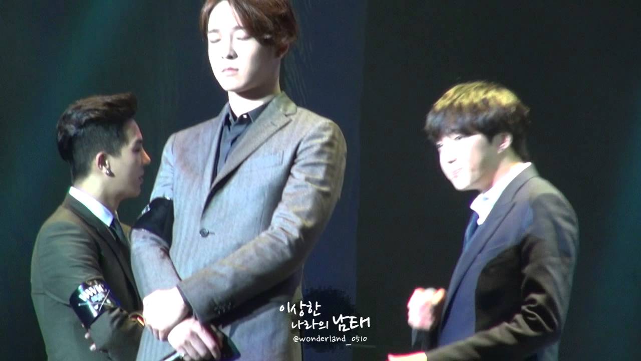 150124 WWIC IN SHENZHEN - 눈싸움 남태현