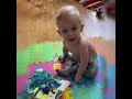 Activities for 6 months old baby - Vincent&#39;s first painting
