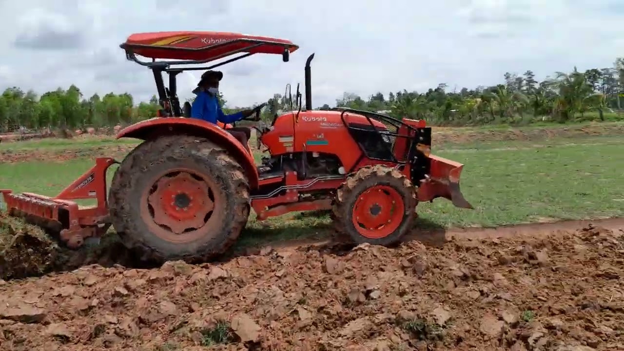 มาชมงานไถของ M 6240 แบบสบายๆ