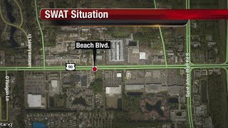 SWAT situation at mobile home park