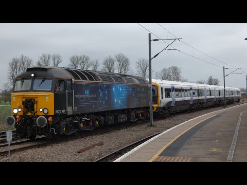 Rail Operations Group 57312 powers away from Ely dragging 465239 working 5Q46 9/2/22