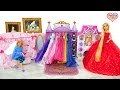 Princess barbie raiponce poupes chambre  coucher matin robes maquillage