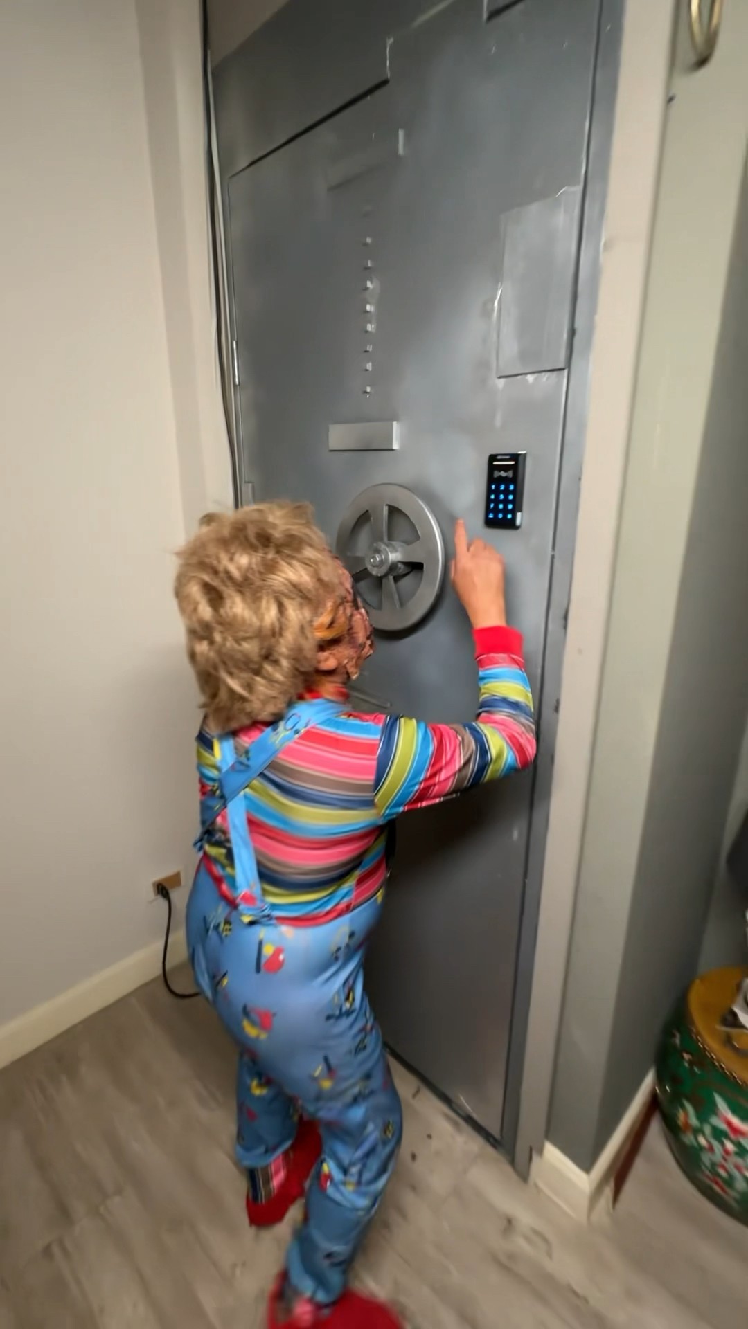 Tunnel of Doors to Secret Room!! #spd #chucky #Secretrooms #shorts #youtubeshorts
