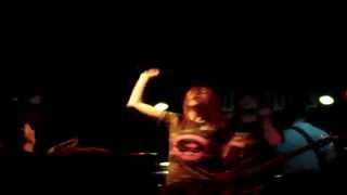 Download Lagu PARAMORE - HERE WE GO AGAIN + INCOMPLETE (BSB) - NEW YORK - 2005 MP3 Download Lagu PARAMORE - HERE WE GO AGAIN + INCOMPLETE (BSB) - NEW YORK - 2005 MP3