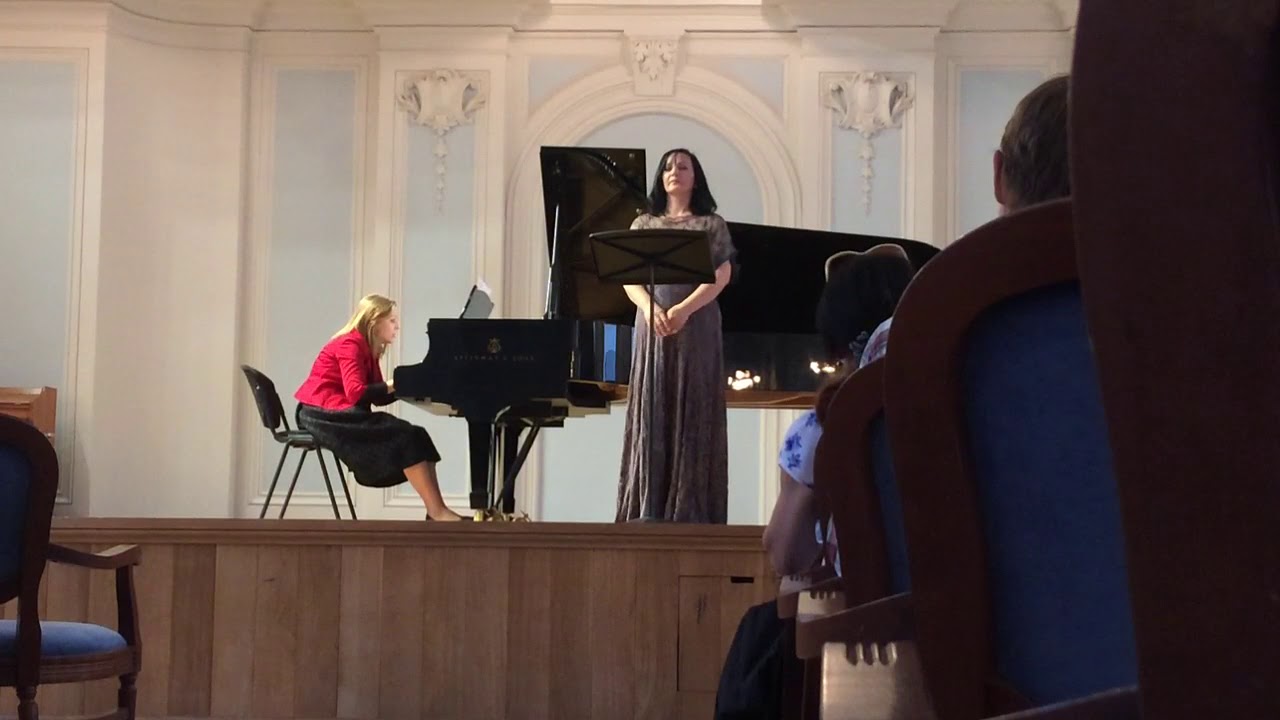 Алиса Гицба поёт «Ангел» из цикла Везендонк Вагнера - YouTube