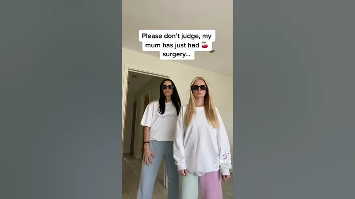 Mum & Daughter dance to My Money Dont Jiggle Jiggl...